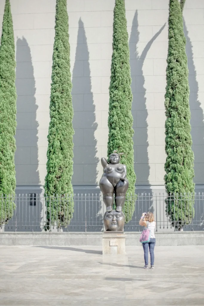 Plaza Botero, centro y galería de arte